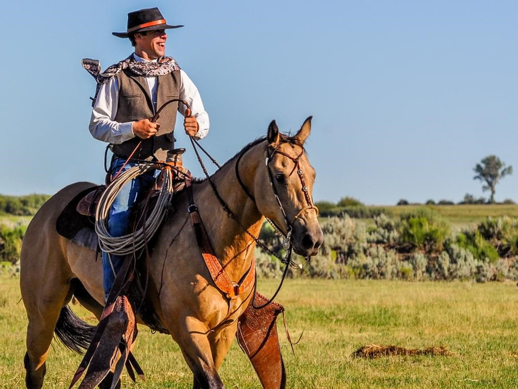 buckaroo horse trainer - carson james - david didier